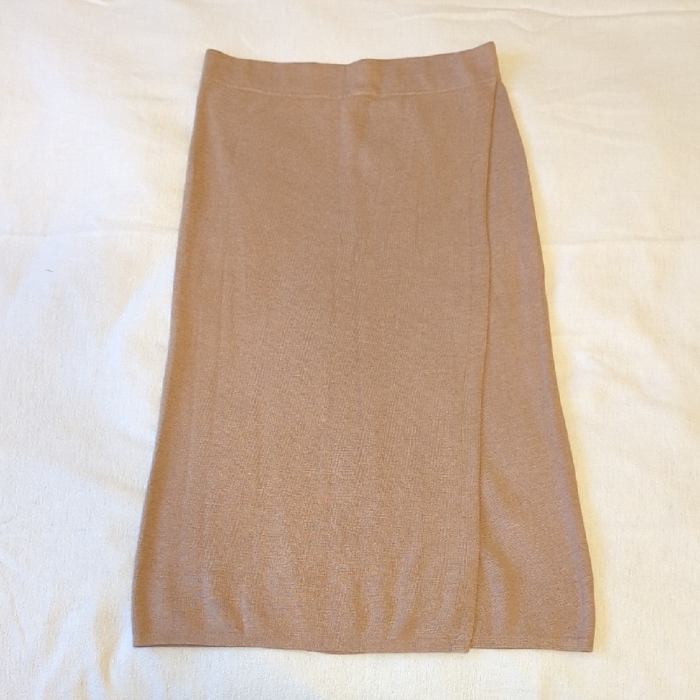 NWT Banana Republic Elegant Tan Women's Sweater Skirt